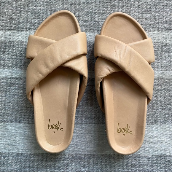 Beek Rhea Slide Sandals in Beach - Picture 2 of 9